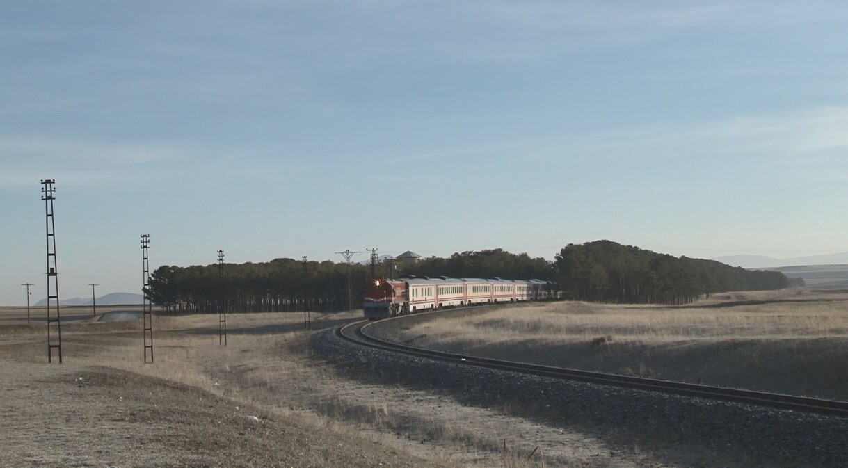 TURİSTİK DOĞU EKSPRESİ, 2025-2026 KIŞ SEZONU SEFERLERİNE 22 ARALIK 2025'TE BAŞLIYOR. KIŞ...