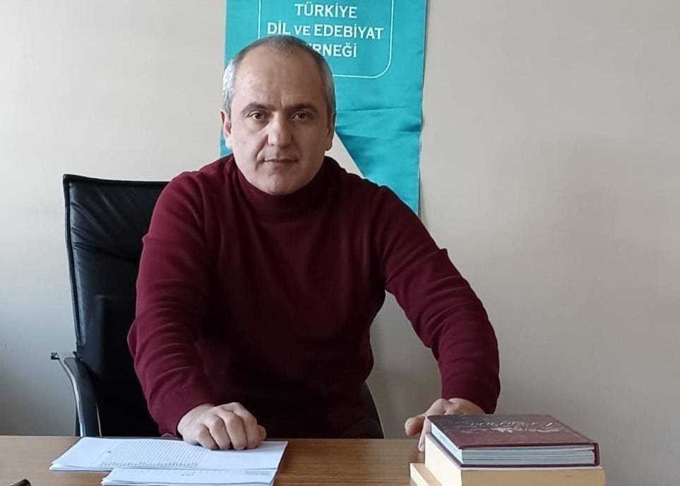 TÜRKİYE DİL VE EDEBİYAT DERNEĞİ ERZURUM ŞUBESİ YÖNETİM KURULU ÜYESİ, ARAŞTIRMACI-YAZAR TANER...