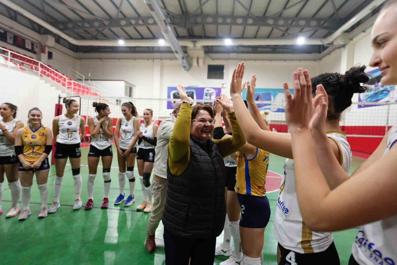 TVF 2. LİG 7. GRUP’TA MÜCADELE EDEN DİDİM BELEDİYESPOR KADIN VOLEYBOL TAKIMI, LİGİN 18. HAFTASINDA...