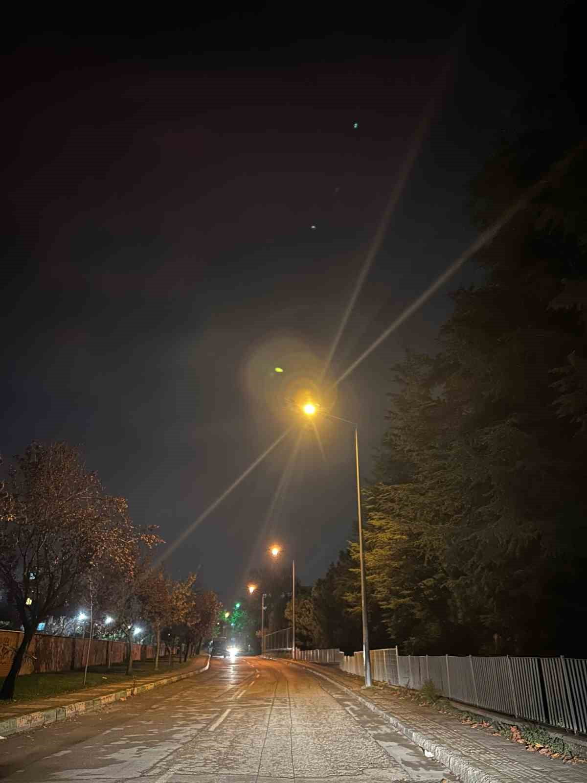 UEDAŞ, ENERJİ VERİMLİLİĞİ VE MODERN ŞEBEKE YÖNETİMİ HEDEFLERİ DOĞRULTUSUNDA HAYATA GEÇİRDİĞİ LED...