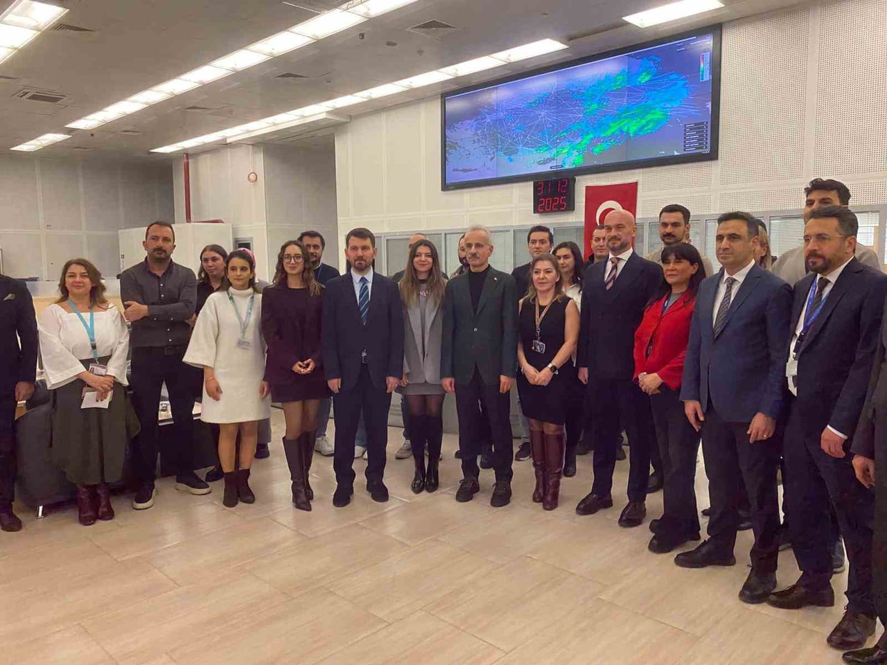 ULAŞTIRMA VE ALTYAPI BAKANI ABDULKADİR URALOĞLU, "2025 YILINDA ÜST ÜSTE 6 KEZ TOPLAM TRAFİK 8 KEZ...