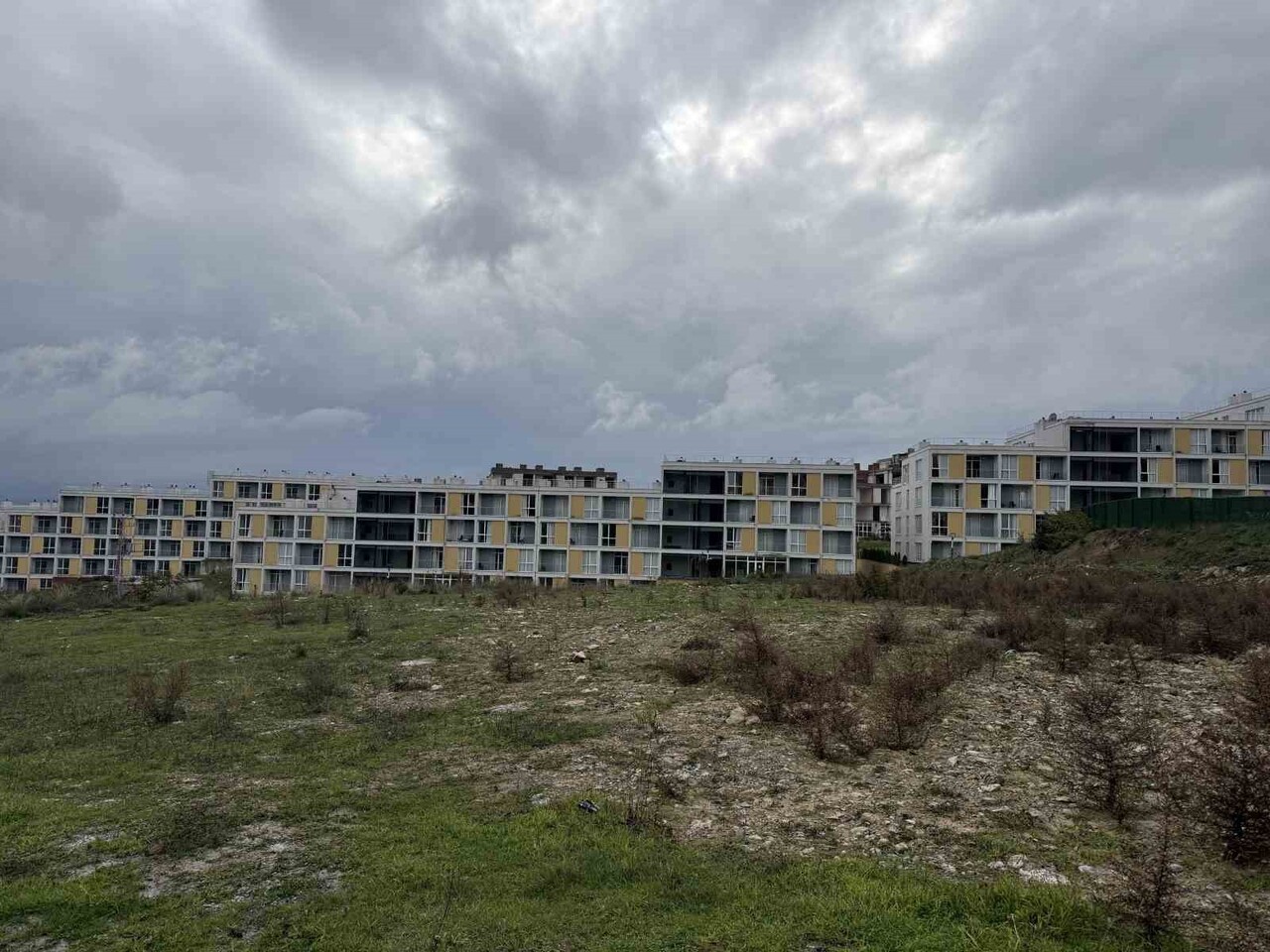 ÜNİVERSİTE EĞİTİMLERİNİ TAMAMLAMAK İÇİN ŞEHRE GELEN KAZAKİSTAN UYRUKLU YAKLAŞIK 100 ÖĞRENCİ, BİR...