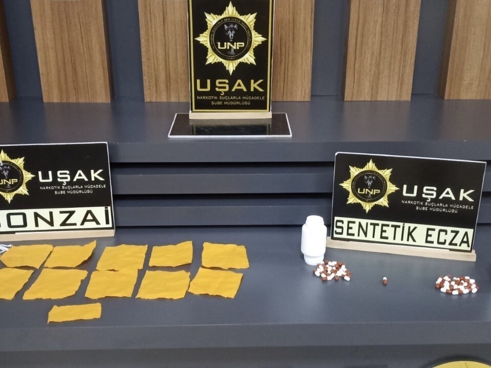 UŞAK İL EMNİYET MÜDÜRLÜĞÜ NARKOTİK SUÇLARLA MÜCADELE ŞUBE MÜDÜRLÜĞÜ EKİPLERİNCE İL MERKEZİNDE...