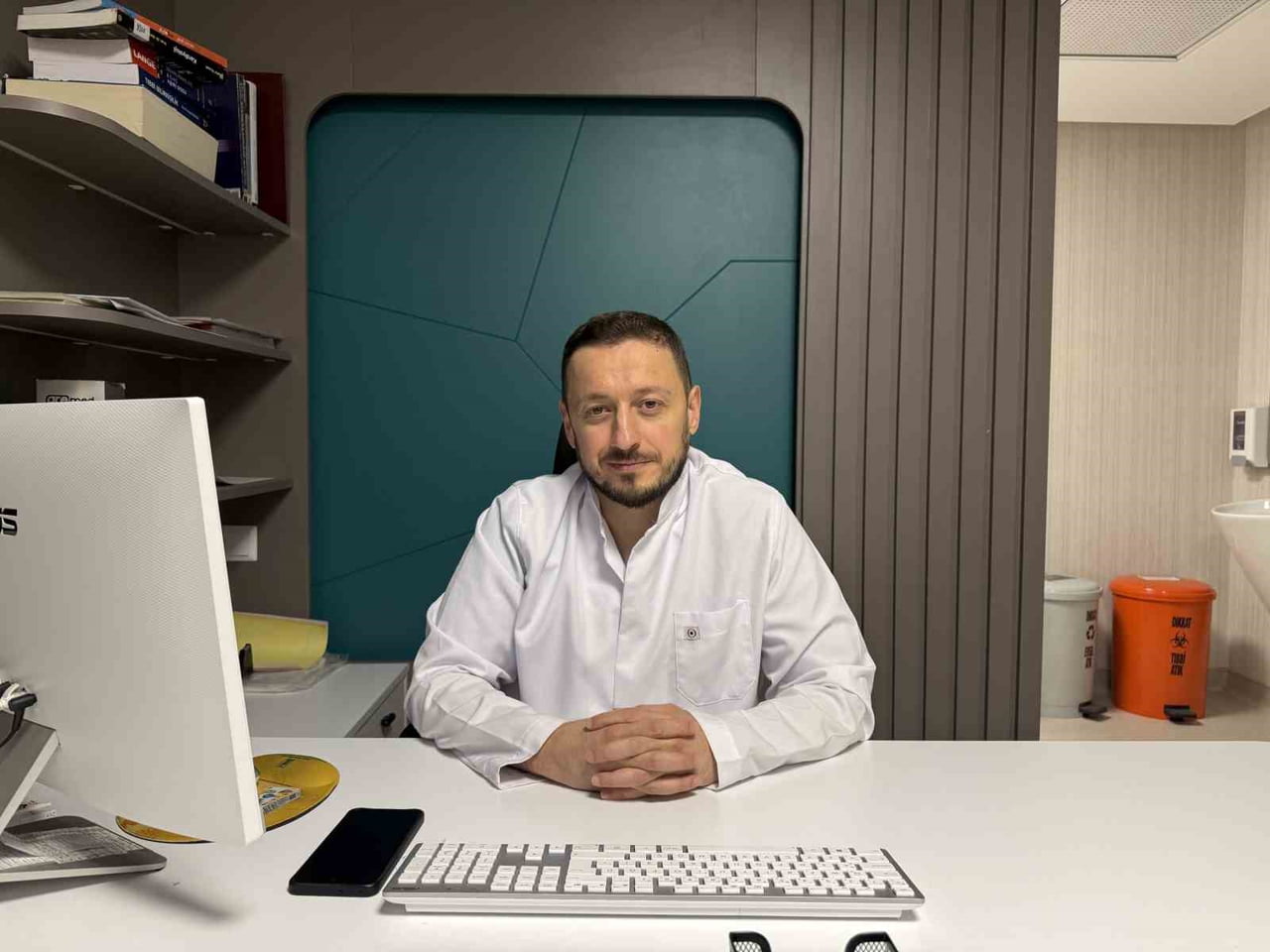 UZM. DR. İLHAMİ DEMİREL