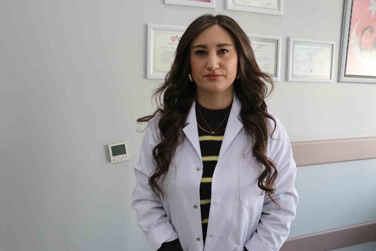 UZMAN PSİKOLOG KELİME BEGÜM ÖZKAYA, SON DÖNEMLERDE YAYGINLAŞAN ÖFKE KONTROL ODALARININ, BAZI...