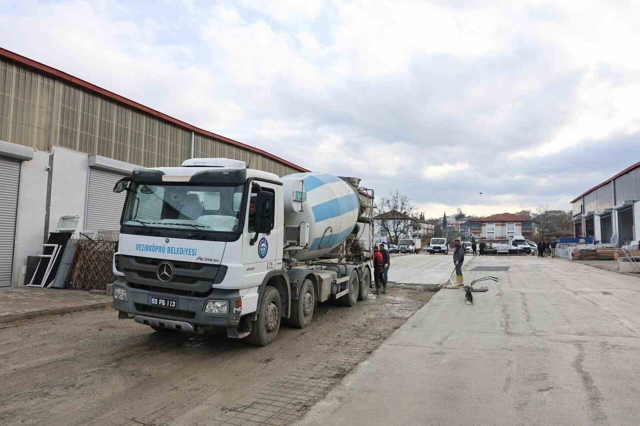VEZİRKÖPRÜ’DE HURDACILAR VE KERESTECİLER SİTESİ’NDE YILLARDIR DEVAM EDEN SORUNLARIN ÇÖZÜMÜNE...