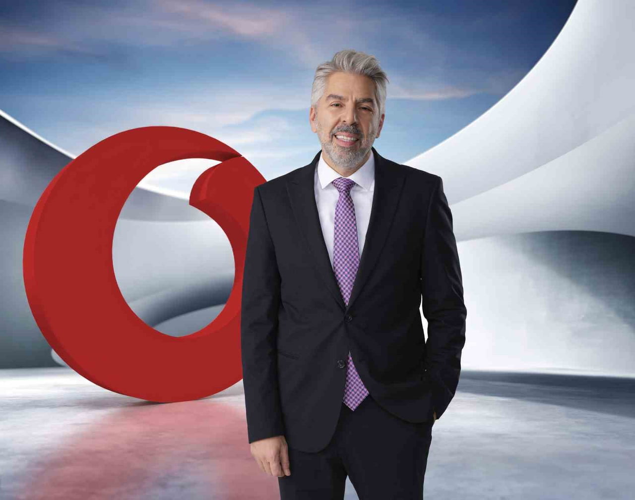 VODAFONE TÜRKİYE İCRA KURULU BAŞKAN YARDIMCISI HASAN SÜEL