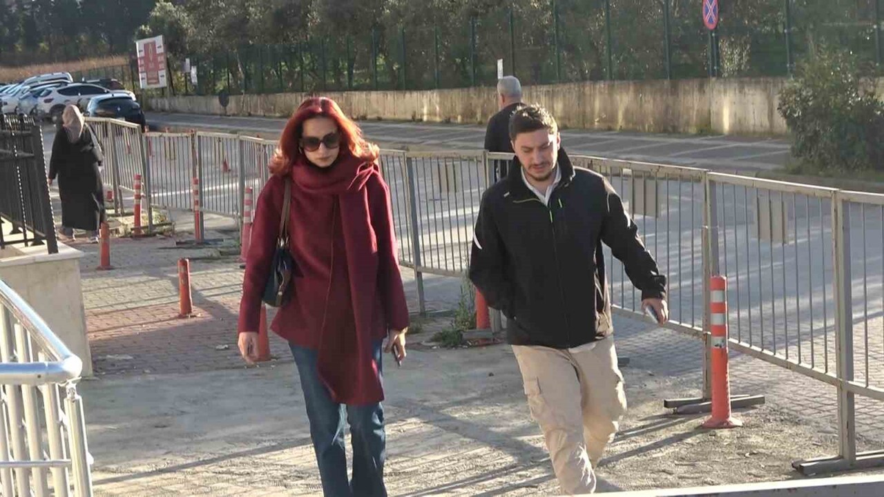 YALOVA’DAKİ EVİNİN TERASININ PENCERESİNDEN DÜŞEN GÜLLÜ’NÜN ÖLÜMÜYLE İLGİLİ SORUŞTURMADA...