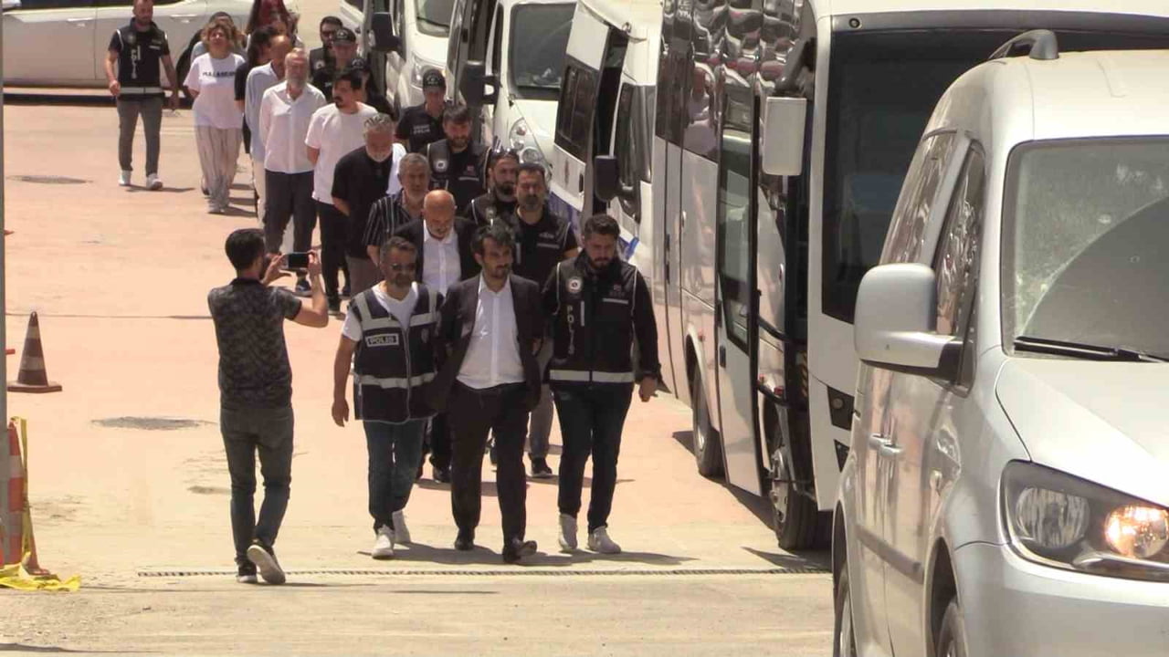 YALOVA MERKEZLİ KARADERİLİ ŞİRKETLER GRUBU'NA YÖNELİK DÜZENLENEN DEVRE MÜLK DOLANDIRICILIĞI...