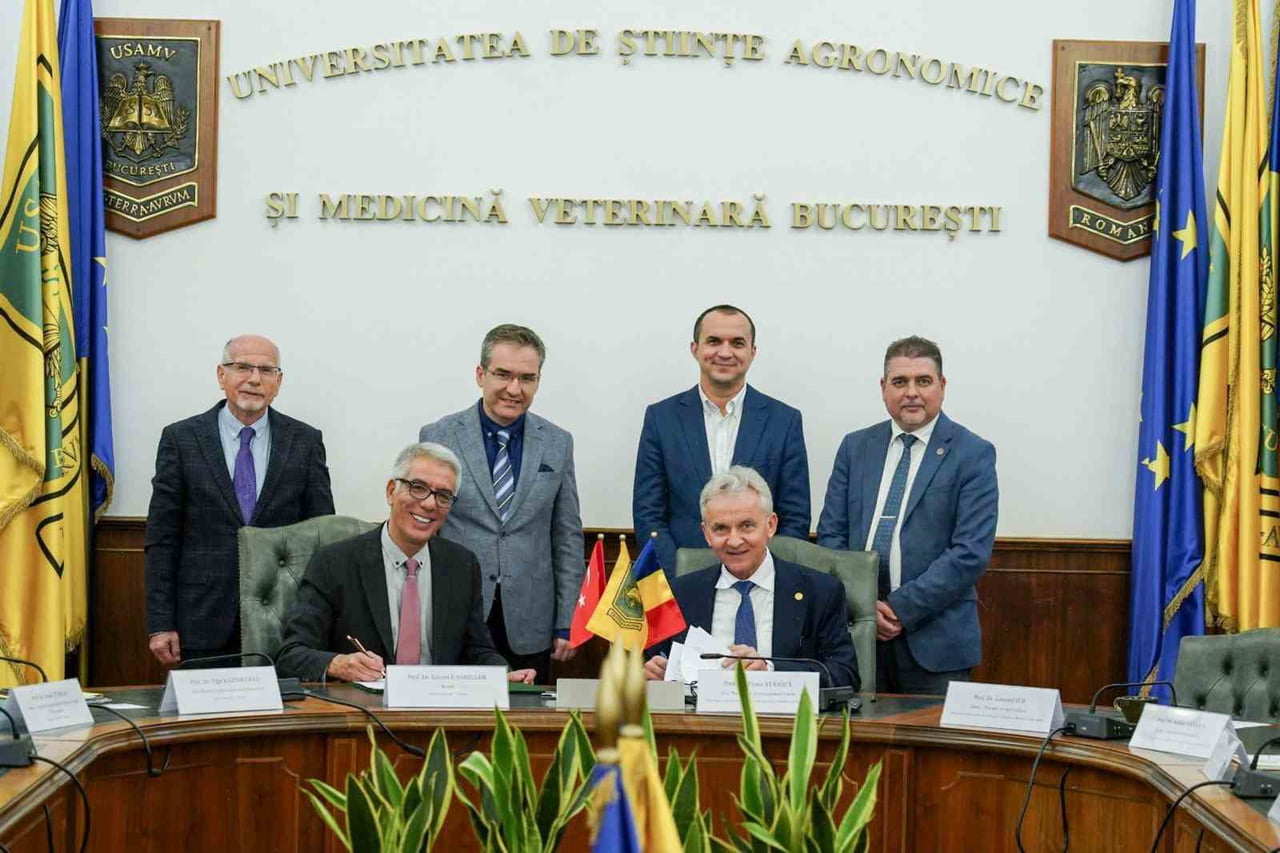 YAŞAR ÜNİVERSİTESİ, AB’NİN YÜKSELEN YILDIZI ROMANYA’NIN ÖNDE GELEN İKİ ÜNİVERSİTESİ İLE İŞ BİRLİĞİ...