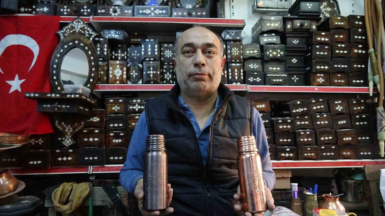 YENİ MODEL BAKIR SU MATARALARI BÜYÜK RAĞBET GÖRÜYOR