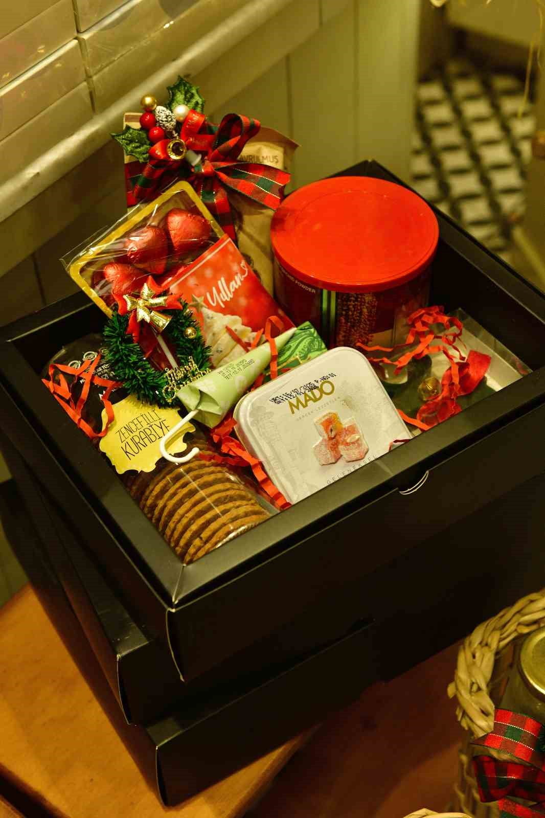 YENİ YILIN GELİŞİYLE BİRLİKTE MADO, YILBAŞI TEMASINA ÖZEL HAZIRLADIĞI LEZZET SEÇENEKLERİNİ...