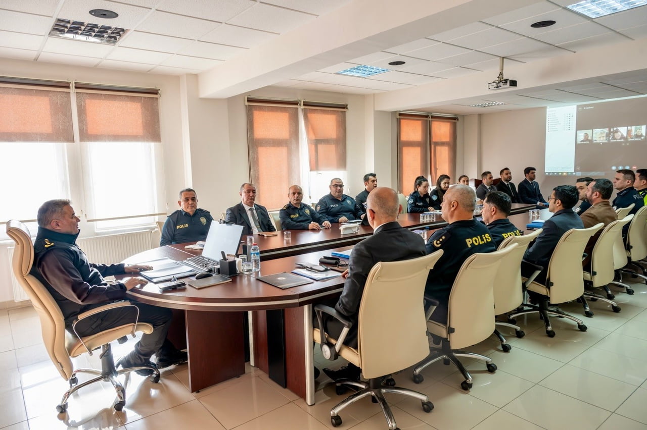 YILBAŞI ÖNCESİ EMNİYETTE GÜVENLİK MASASI KURULDU