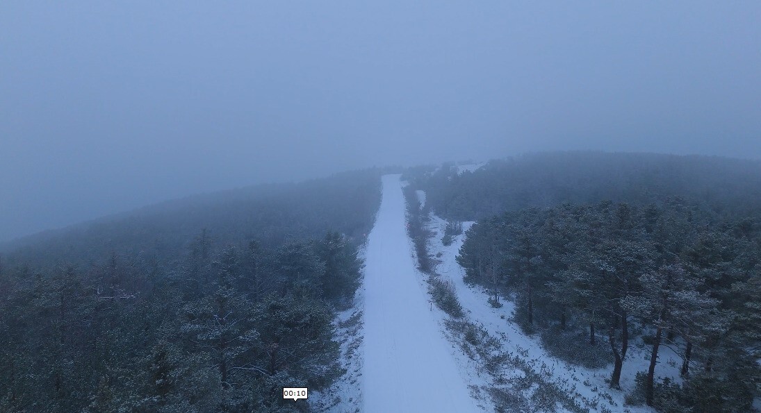 YOZGAT'IN AKDAĞMADENİ İLÇESİ, ETKİLİ OLAN KAR YAĞIŞININ ARDINDAN BEYAZA BÜRÜNDÜ.-