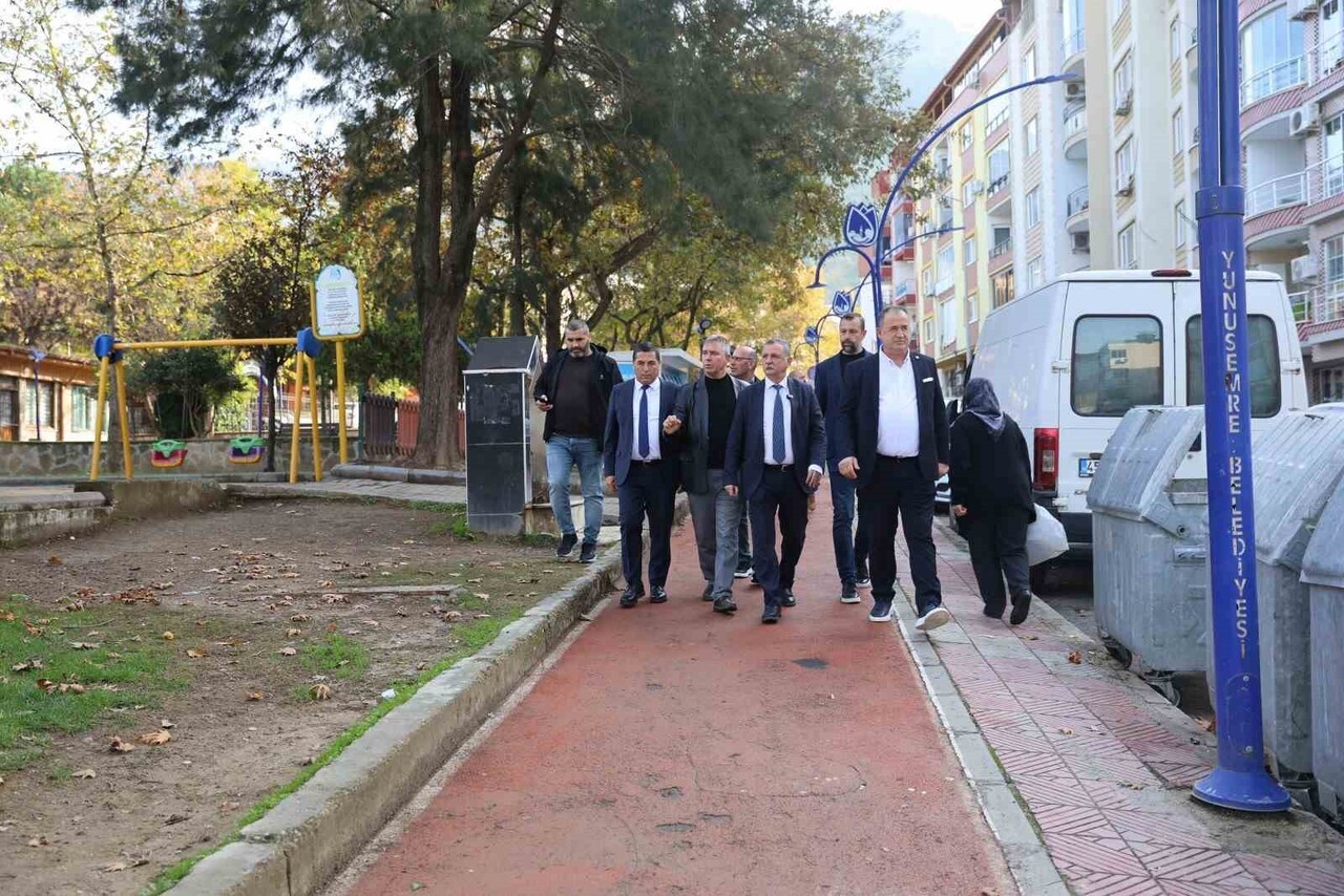 YUNUSEMRE BELEDİYE BAŞKANI SEMİH BALABAN MAHALLE ZİYARETLERİNE KAYNAK MAHALLESİ İLE DEVAM ETTİ....