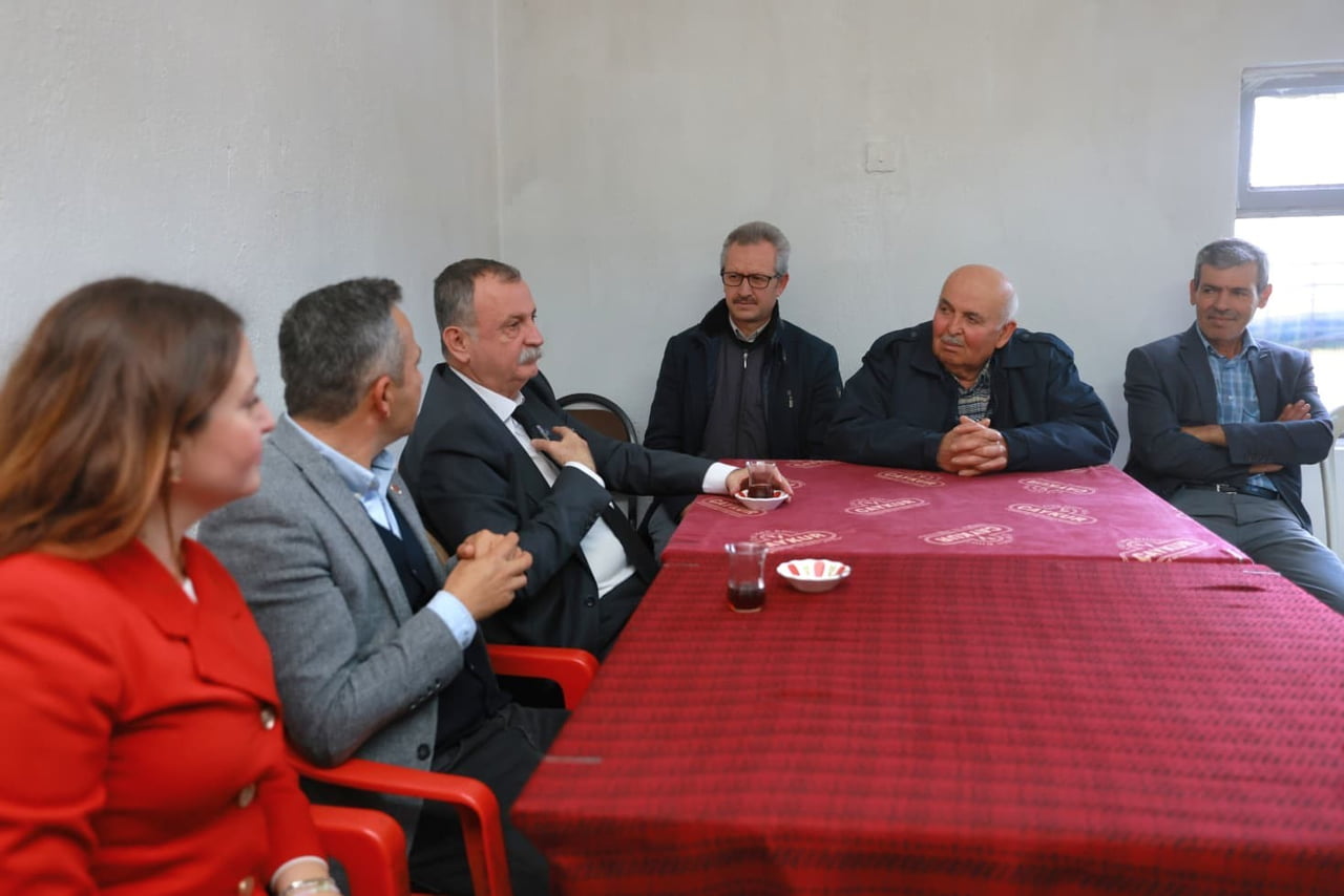 YUNUSEMRE BELEDİYE BAŞKANI SEMİH BALABAN, MAHALLE ZİYARETLERİNE ORTAKÖY MAHALLESİ İLE DEVAM...