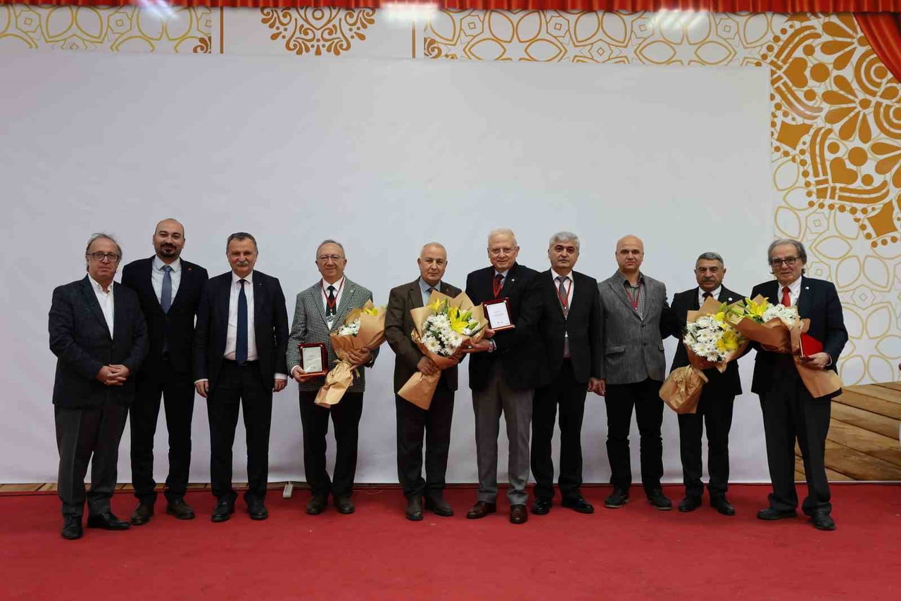 YUNUSEMRE BELEDİYESİ İLE YUNUSEMRE KENT KONSEYİ TARAFINDAN DÜZENLENEN 'KIRSAL KALKINMA VE...