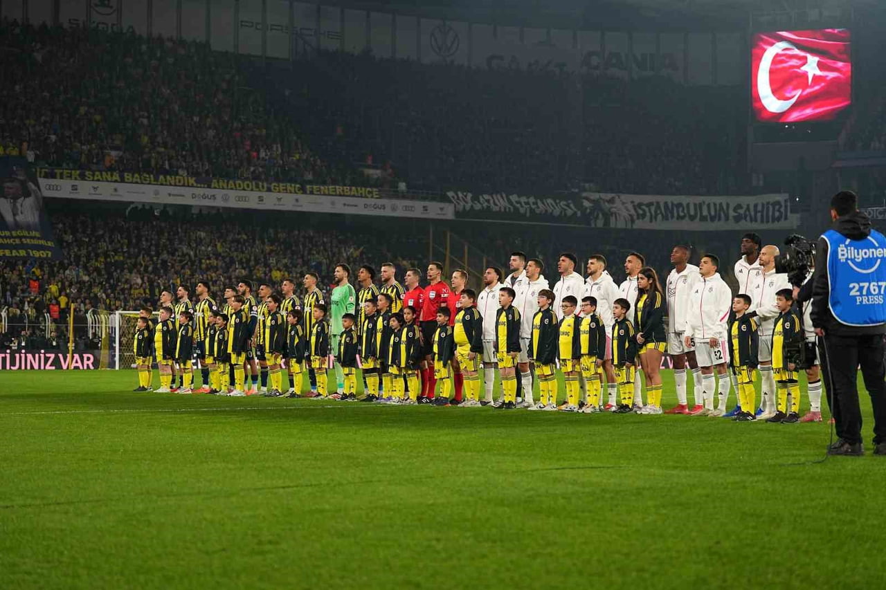 ZİRAAT TÜRKİYE KUPASI C GRUBU İLK HAFTA MAÇINDA FENERBAHÇE, SAHASINDA BEŞİKTAŞ İLE KARŞILAŞIYOR....