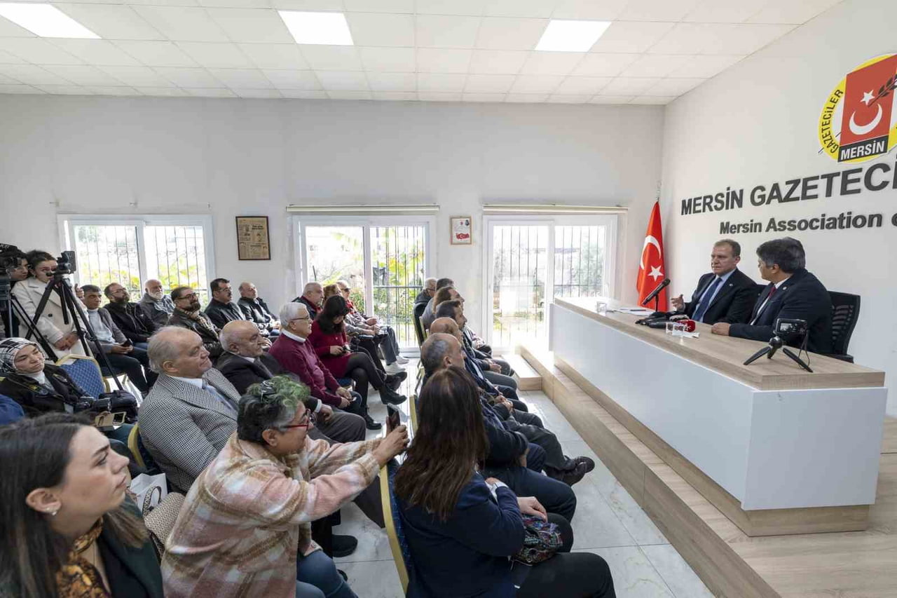 10 OCAK ÇALIŞAN GAZETECİLER GÜNÜ KAPSAMINDA MERSİN GAZETECİLER CEMİYETİ’Nİ ZİYARET EDEN BAŞKAN...