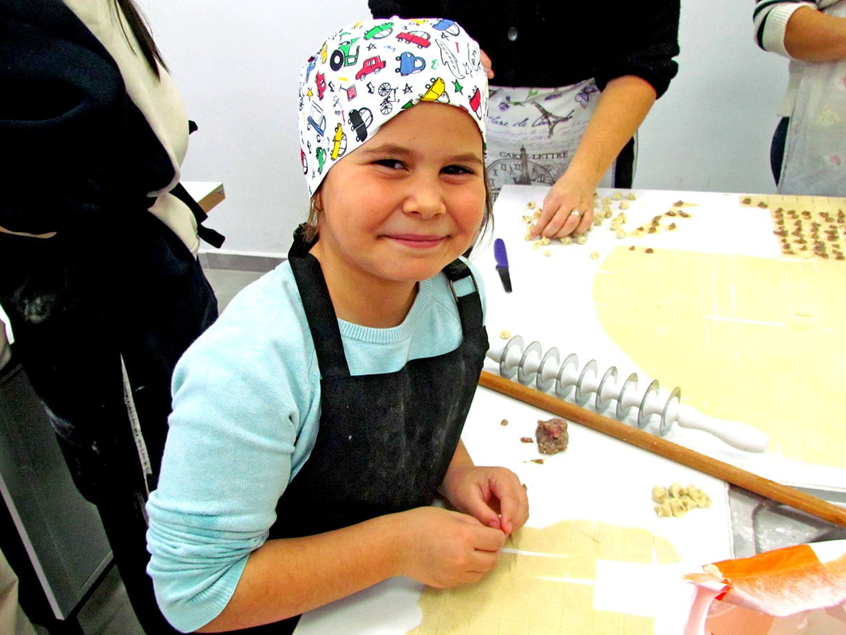 15 EYLÜL MUSTAFA ÇAPKAN İLKOKULU 2-B SINIFI ÖĞRENCİLERİ, VELİLERİYLE BİRLİKTE NAMIK KEMAL İLKOKULU...