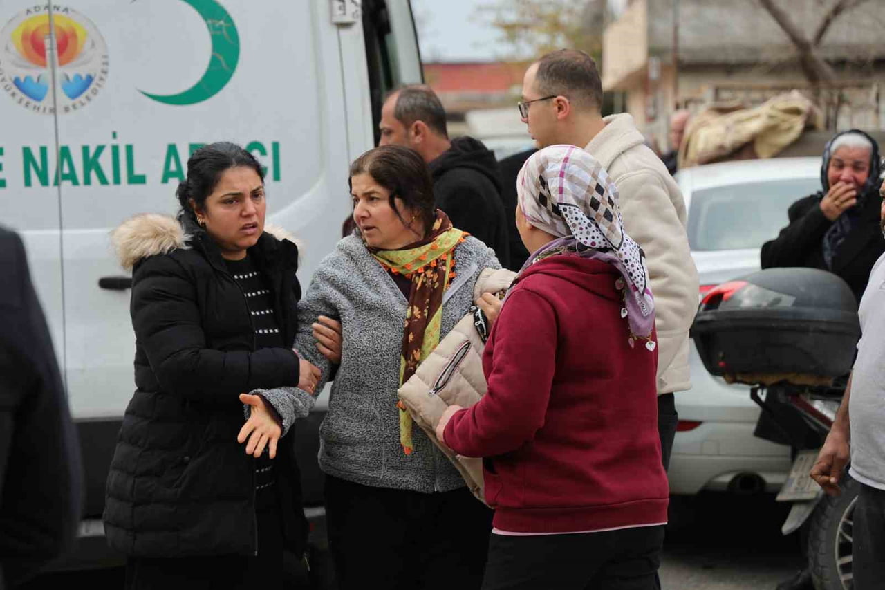 ADANA’DA BABALARI TARAFINDAN SİLAHLA VURULARAK ÖLDÜRÜLEN ADA VE MERT ALTUNBAŞ’IN CANSIZ BEDENLERİ...