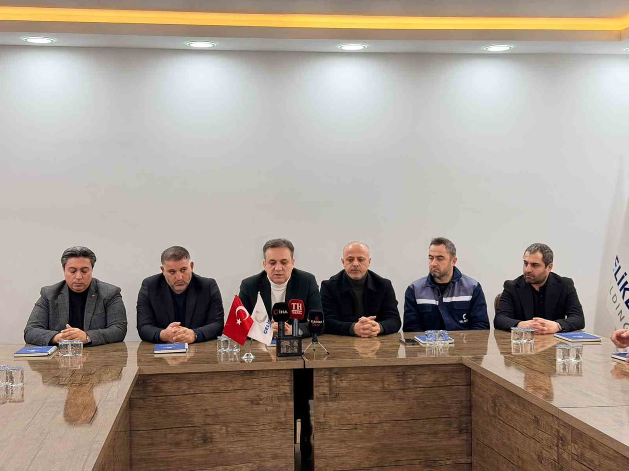 AFŞİN-ELBİSTAN A TERMİK SANTRALİ'NDE BACA GAZI FİLTRE SİSTEMLERİNE YÖNELİK YÜRÜTÜLEN ÇALIŞMALAR...