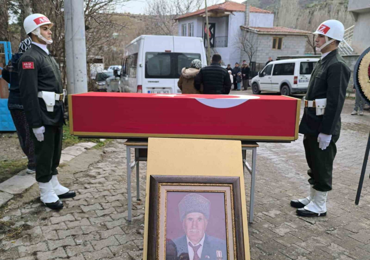 AFYONKARAHİSAR’DA YAŞLILIĞA BAĞLI ÇEŞİTLİ HASTALIKLARDAN DOLAYI 73 YAŞINDA HAYATINI KAYBEDEN...