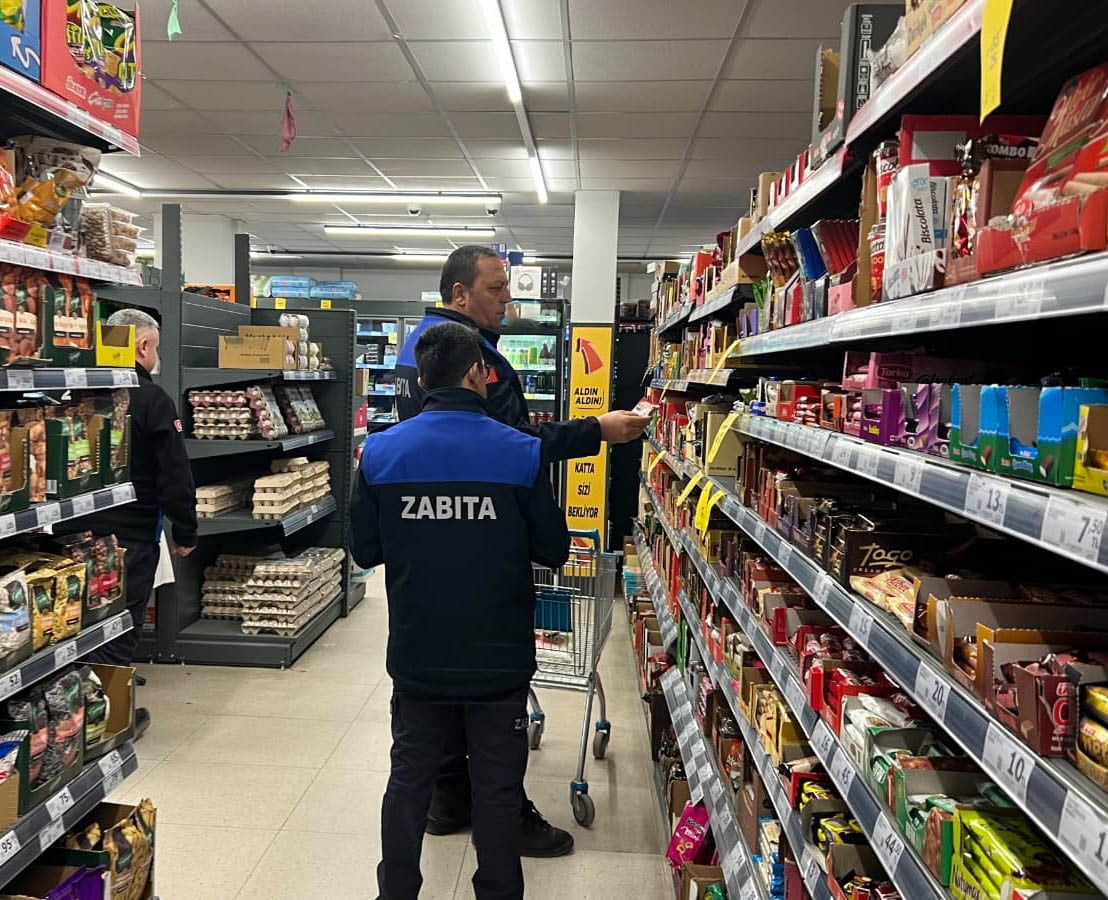 AFYONKARAHİSAR’IN ŞUHUT İLÇESİNDE, VATANDAŞLARIN SAĞLIKLI VE GÜVENLİ GIDAYA ULAŞMASINI SAĞLAMAK...