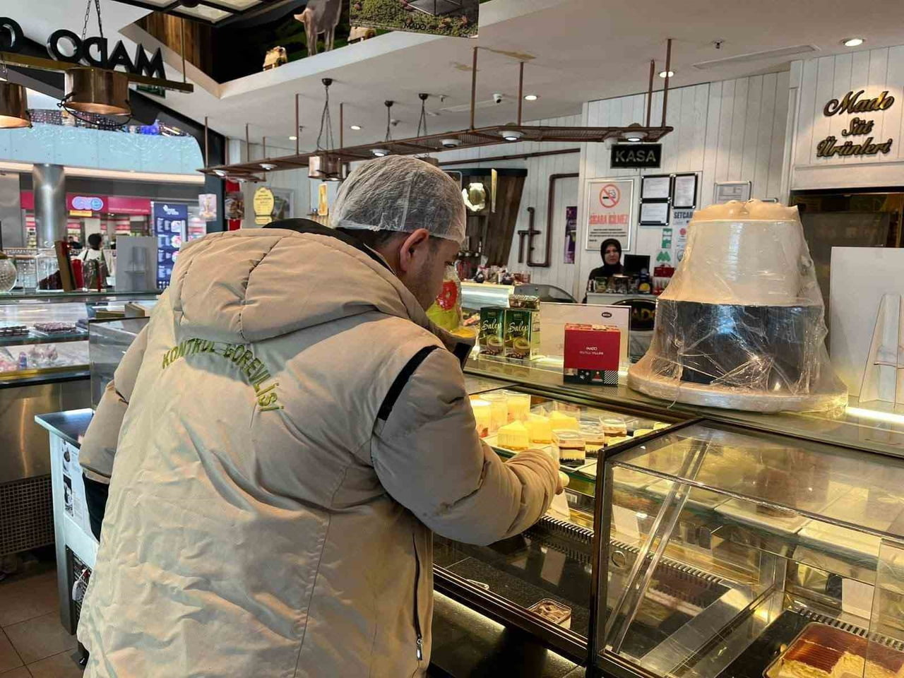 AFYONKARAHİSAR TARIM VE ORMAN İL MÜDÜRLÜĞÜ TARAFINDAN KENTTEKİ GIDA ÜRETİM VE SATIŞ YAPAN...