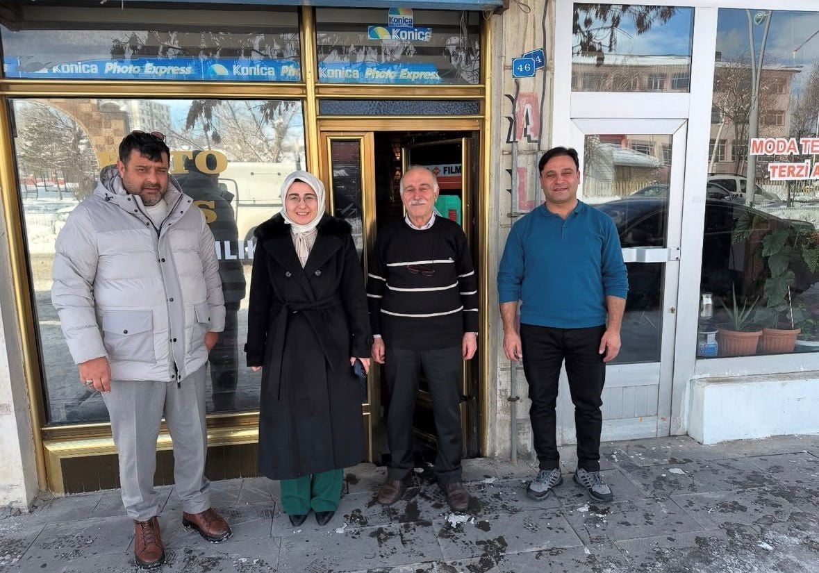 AĞRI TAŞLIÇAY KAYMAKAMI KÜBRA BAKA KILIÇ, İLÇE MERKEZİNDE FAALİYET GÖSTEREN ESNAFLARI ZİYARET...