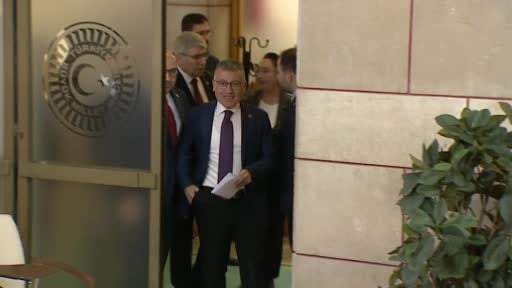 AK Parti Grup Başkanı Abdullah Güler: "En düşük emekli maaşı 2026 yılı için yüzde 18,48 oranında...