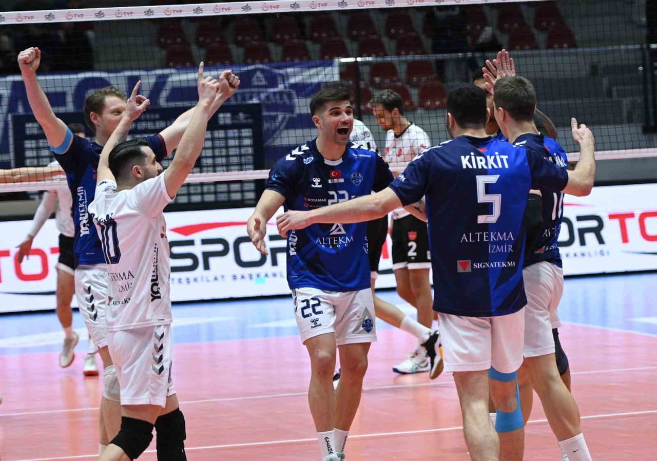 ALTEKMA, CEV CHALLENGE KUPASI 16’LI FİNALLER TURUNUN İKİNCİ MAÇINDA HOLLANDA EKİBİ SLİEDRECHT...