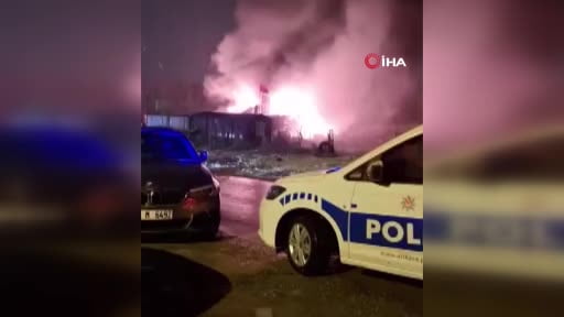 Ankara'da iş yerinde çıkan yangın itfaiye ekiplerini alarma geçirdi