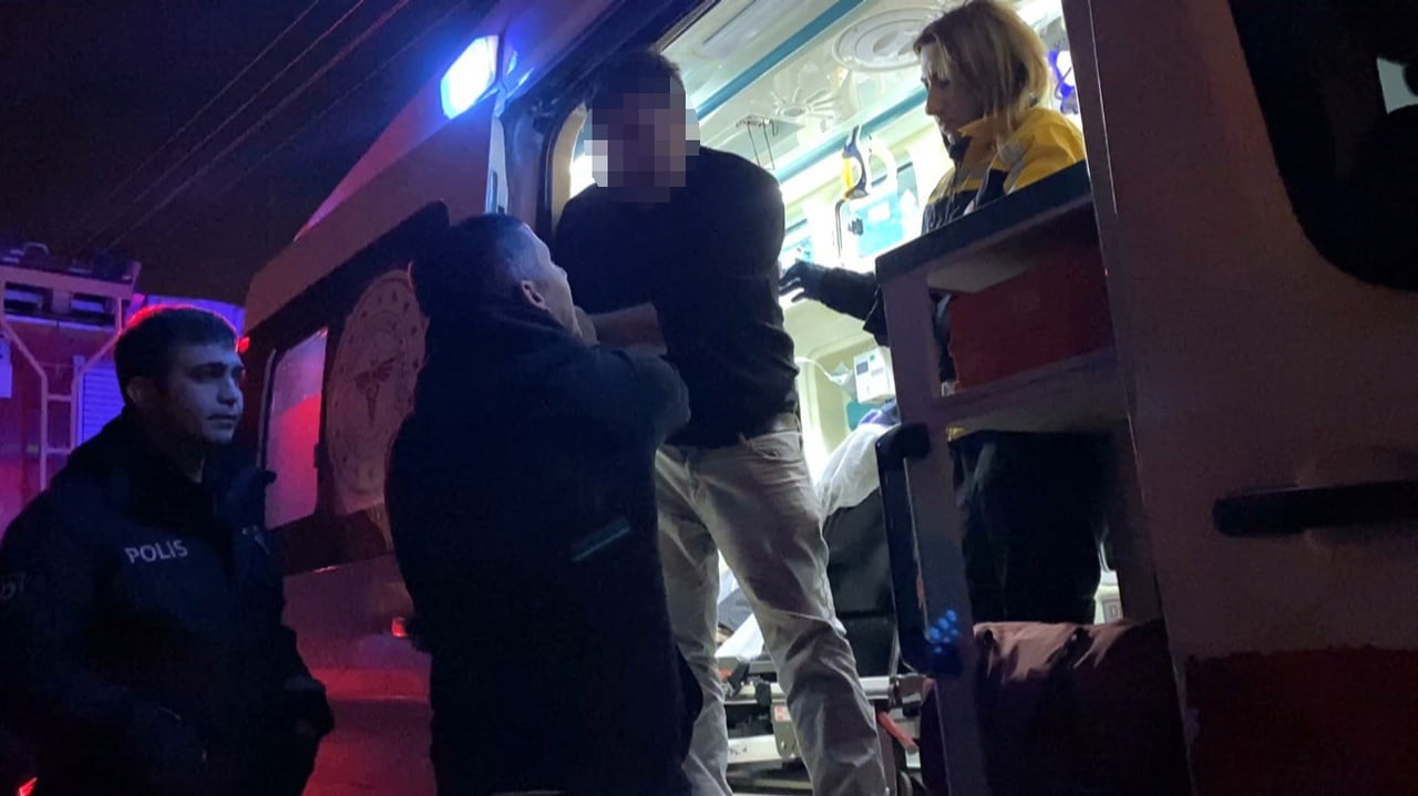 ANTALYA’DA SULAMA KANALINA YUVARLANAN ARACIN ALKOLLÜ SÜRÜCÜSÜ, KAZAYI BURNU BİLE KANAMADAN...