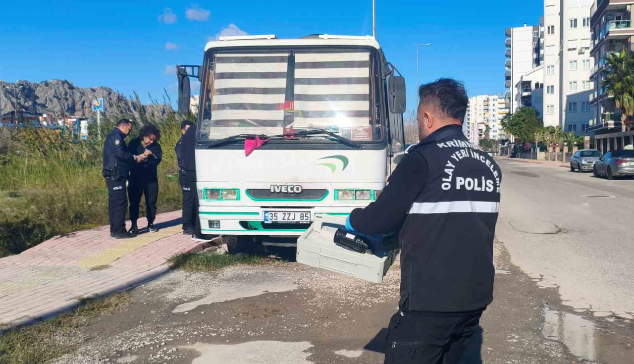 ANTALYA’DA YAKINLARININ BİR SÜREDİR ULAŞAMADIĞI ŞAHIS KENDİSİNİ KONTROL ETMEK İÇİN GELEN DAMADI...