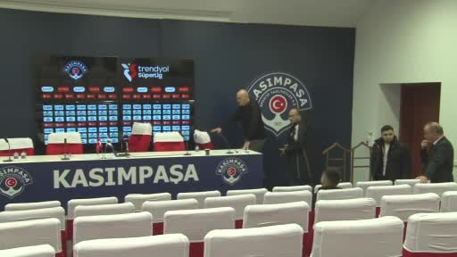 Antalyaspor Teknik Direktörü Sami Uğurlu, oyun olarak istedikleri seviyelere ulaşacaklarını ve...