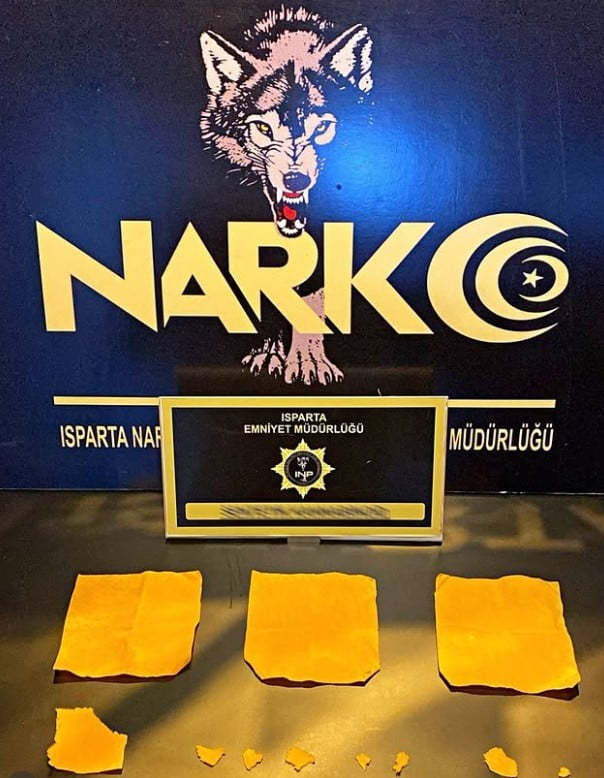 ARAMADA BİN 307 ADET UYUŞTURUCU MADDE EMDİRİLMİŞ KÂĞIT ELE GEÇİRİLDİ