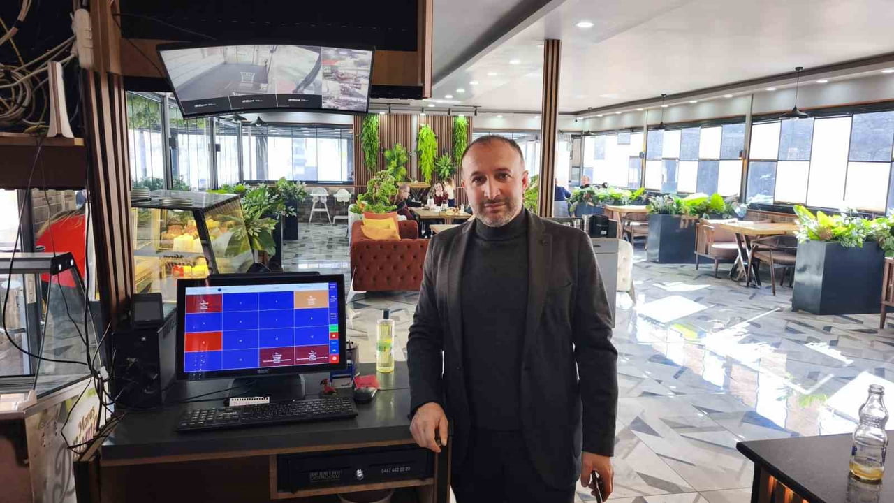 ARTVİN’İN ARDANUÇ İLÇESİNDE GECE 4 İŞYERİNE GİREREK 2 MİLYON DEĞERİNDE HIRSIZLIK YAPAN VE CEZAEVİ...