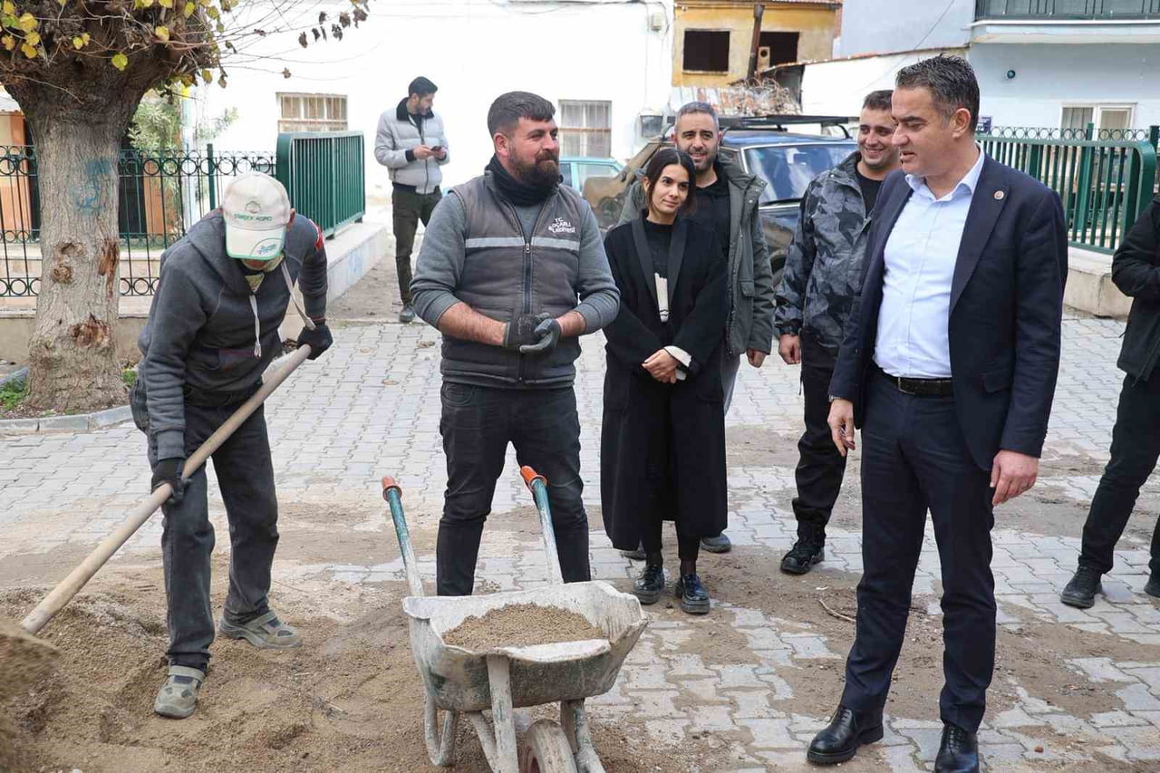 AYDIN'IN KOÇARLI İLÇESİNDE BULUNAN TARİHİ CİHANOĞLU KULESİ’NİN BULUNDUĞU KULE SOKAĞI’NDA, KÜLTÜREL...