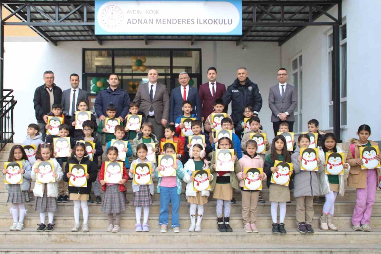 AYDIN'IN KÖŞK İLÇESİNDE YARI YIL TATİLİNE GİREN 4 BİN 349 ÖĞRENCİ KARNE HEYECANI YAŞARKEN, ADNAN...