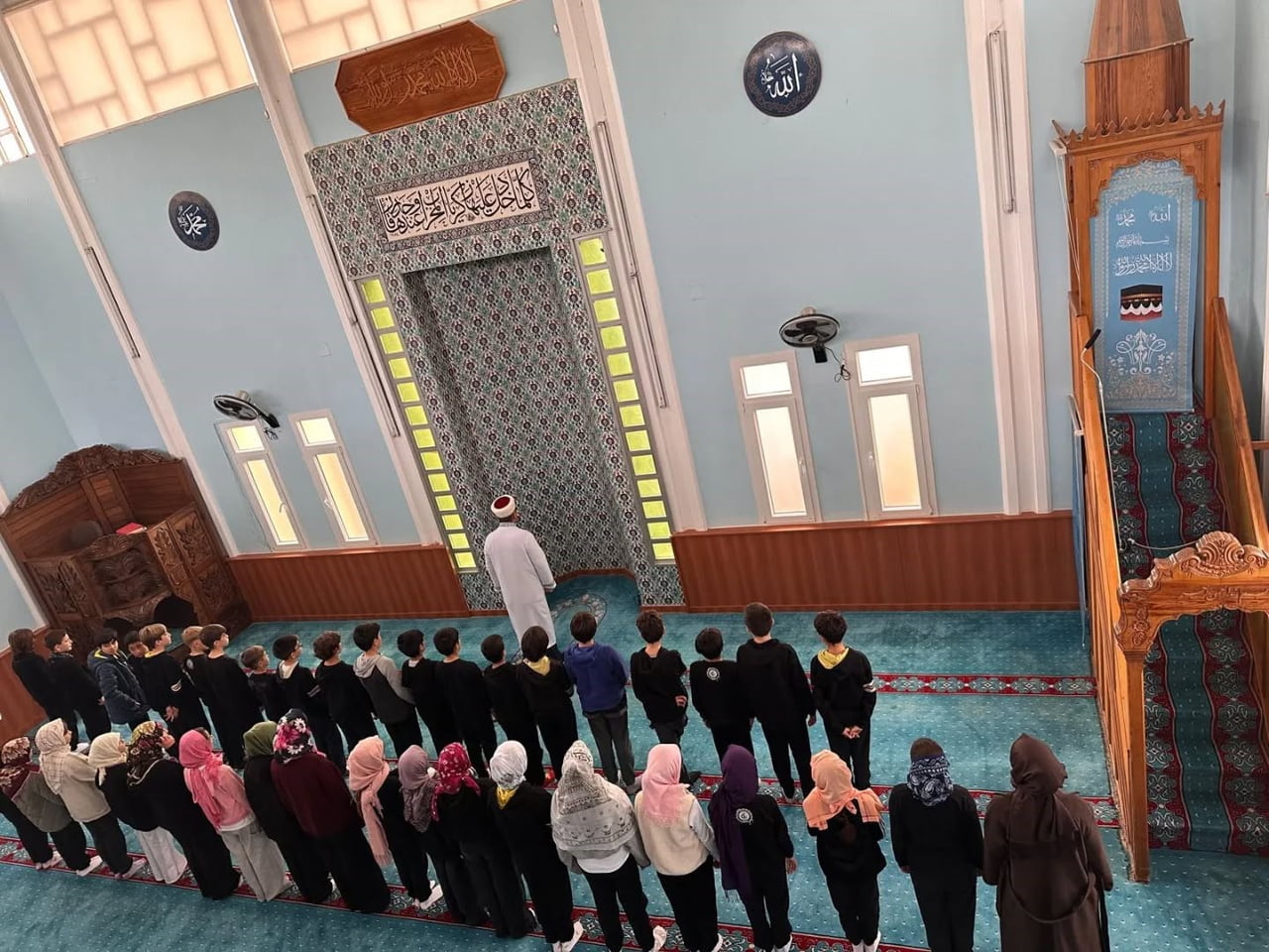 AYDIN'IN SÖKE İLÇESİNDE YÜRÜTÜLEN 'ŞEHİRLERİN KALBİ CAMİLERİMİZ' TEMALI ZİYARETLER KAPSAMINDA...