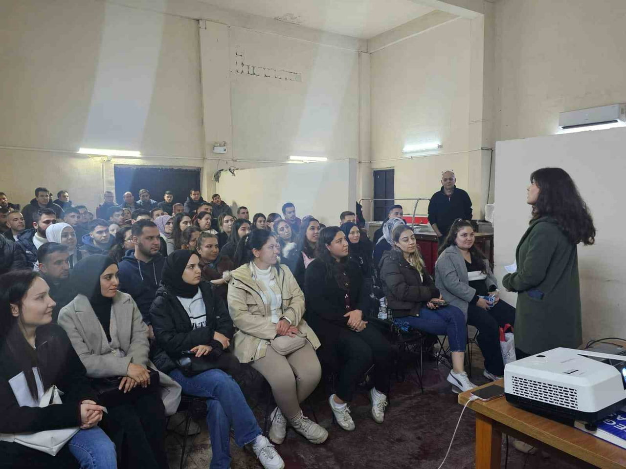 AYDIN ATATÜRK DEVLET HASTANESİ’NDE HİZMET İÇİ EĞİTİM FAALİYETLERİ KAPSAMINDA HASTANEYE YENİ ATANAN...