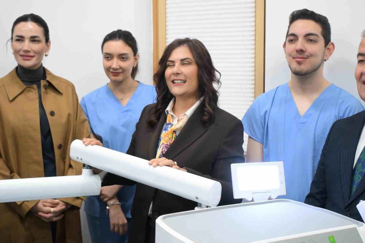 AYDIN BÜYÜKŞEHİR AĞIZ VE DİŞ SAĞLIĞI POLİKLİNİĞİ HİZMETE GİRDİ