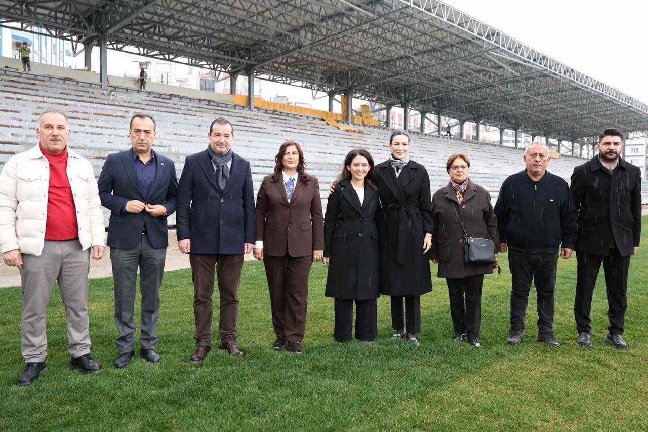 AYDIN BÜYÜKŞEHİR BELEDİYE BAŞKANI ÖZLEM ÇERÇİOĞLU AK PARTİ HEYETİ İLE BİRLİKTE EFELER İLÇESİNDE...