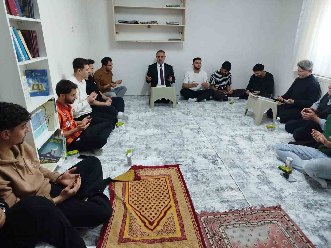 AYDIN İL MÜDÜRLÜĞÜ KOORDİNESİNDE İL GENELİNDEKİ YURT MÜDÜRLÜKLERİNDE MİRAÇ KANDİLİ DOLAYISIYLA...