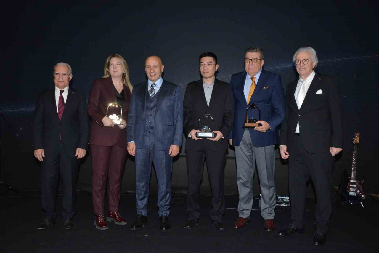 AYDIN’IN NAZİLLİ İLÇESİNDE 1954 YILINDA KURULUP 72 YILDIR FAALİYETLERİNİ BAŞARI İLE SÜRDÜREN UĞUR...