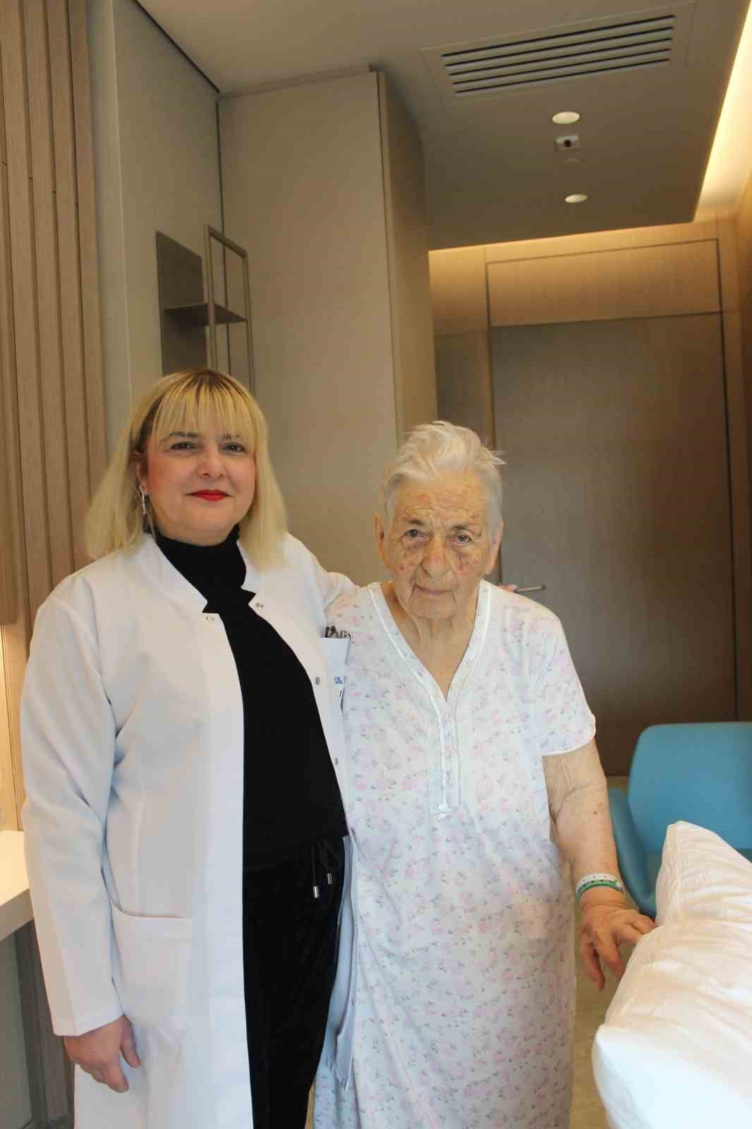 AYTEN SİNCER- UZM. DR. NEVİN ÇOKPINAR