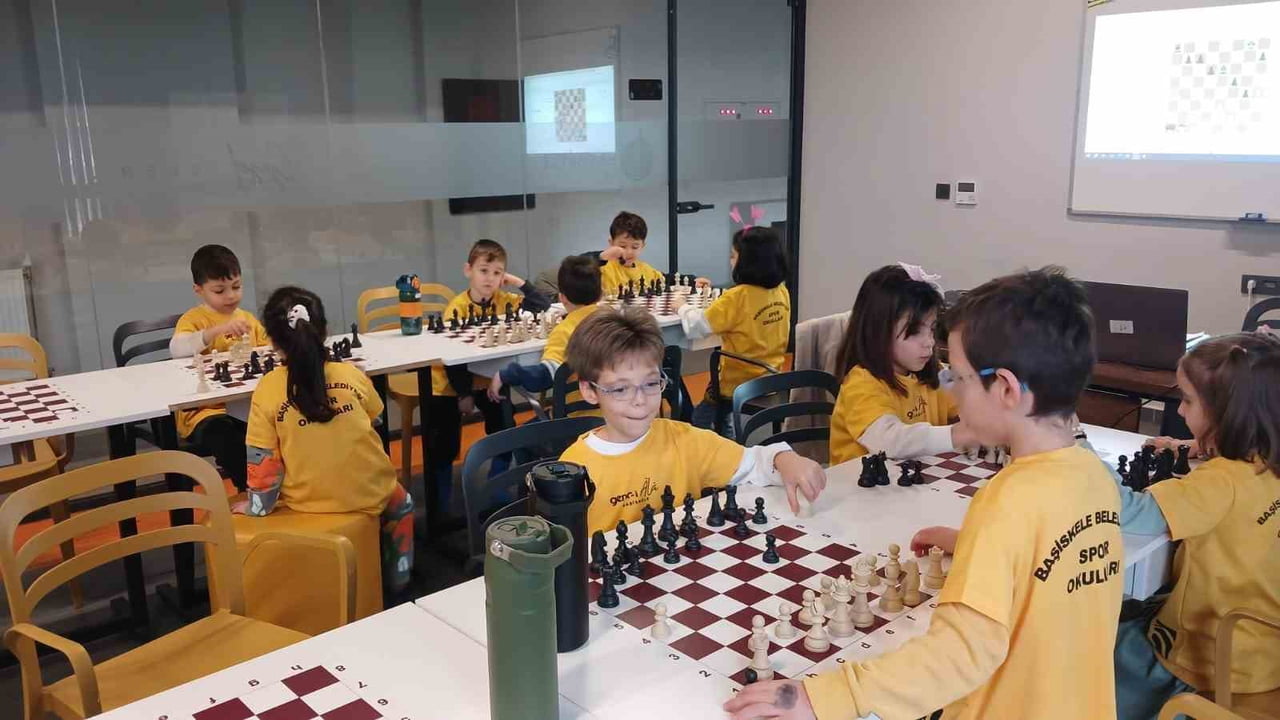 BAŞİSKELE BELEDİYESİ TARAFINDAN ÜCRETSİZ OLARAK DÜZENLENEN 2025-2026 YILI KIŞ SPOR OKULLARI, 4-14...