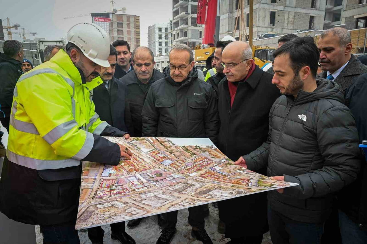 BAŞKAN ER," MALATYA ALTYAPIDA VE ÜSTYAPIDA DİRENÇLİ BİR YAPIYA KAVUŞUYOR