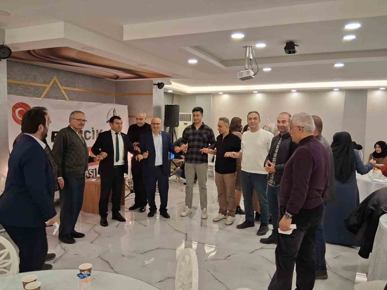 BİLECİK’TE YAŞAYAN YOZGATLILAR 'ARABAŞI GECESİ'NDE BİR ARAYA GELDİ